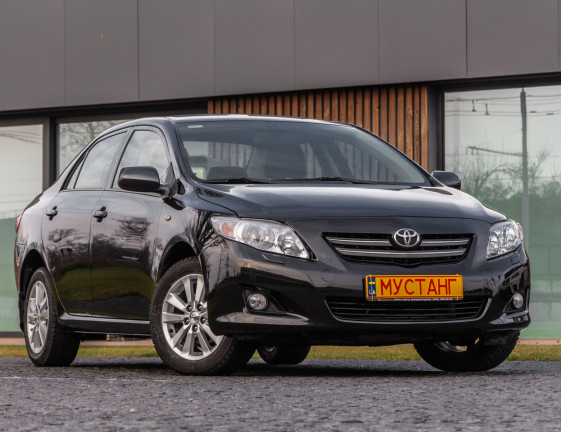 Toyota Corolla 1