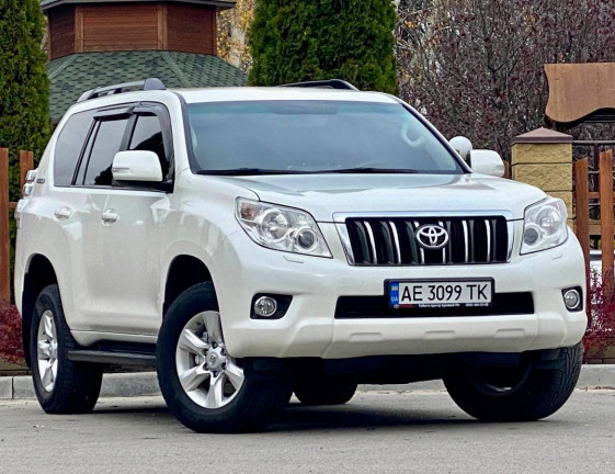 Toyota Land Cruiser Prado 150 2012 1