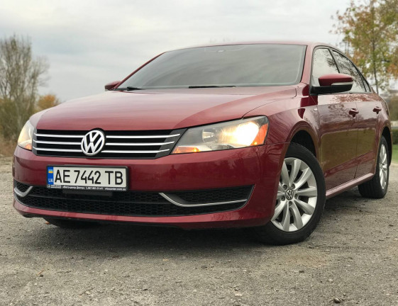 Volkswagen Passat B7 2014 1