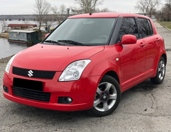 Suzuki Swift 2006 1