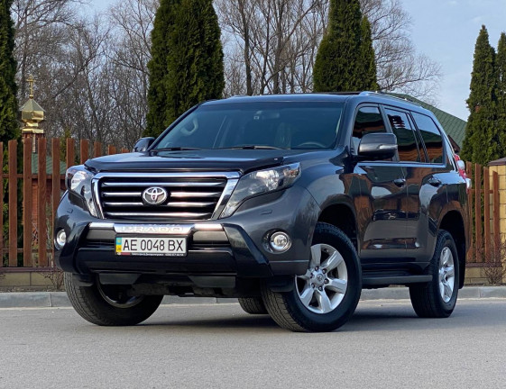 Toyota Land Cruiser Prado 2014