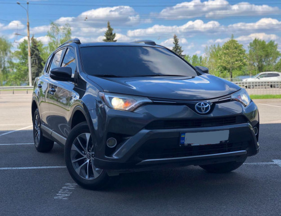Toyota RAV4 2015