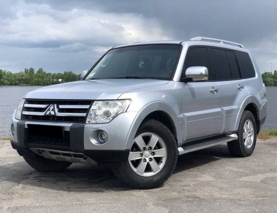 Mitsubishi Pajero Wagon 2008