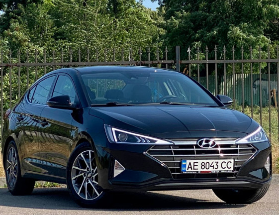Hyundai Elantra 2018