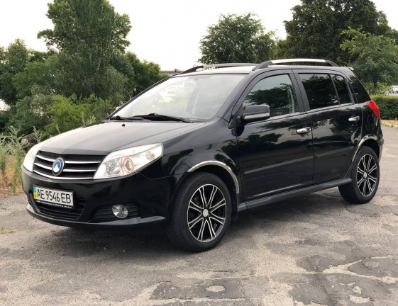 Geely MK Cross 2014 1