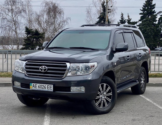 Toyota Land Cruiser 200 2008