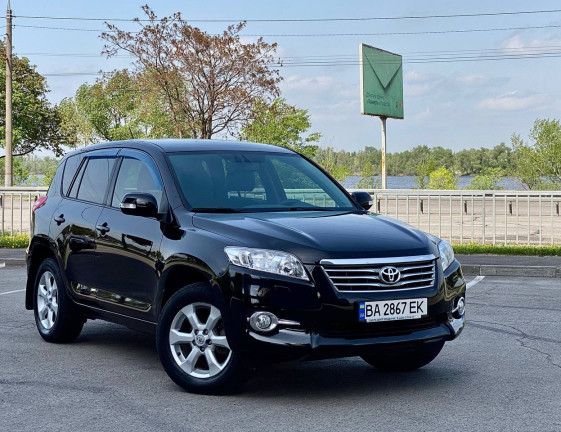 Toyota RAV4 2011