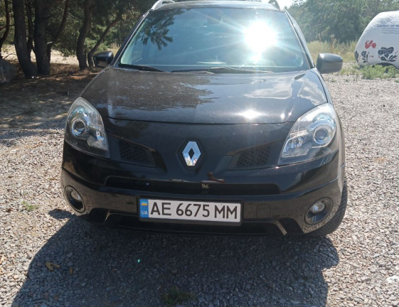 RENAULT Koleos 1