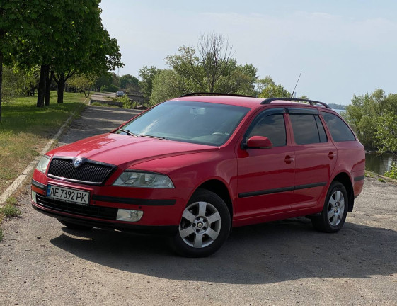 Skoda Octavia 2006 1