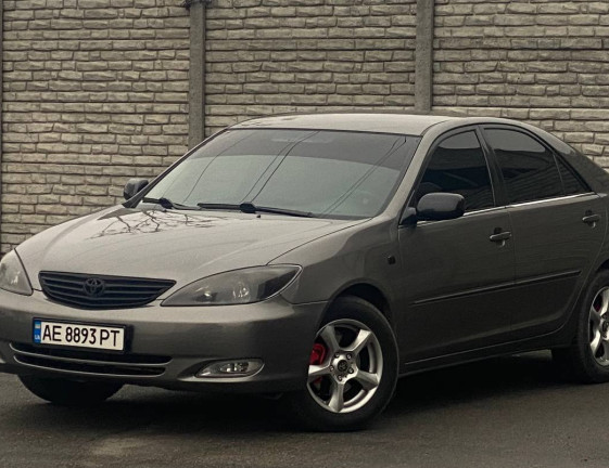 Toyota Camry 2003 1