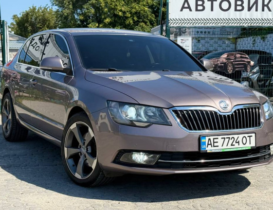 Skoda Superb 2013